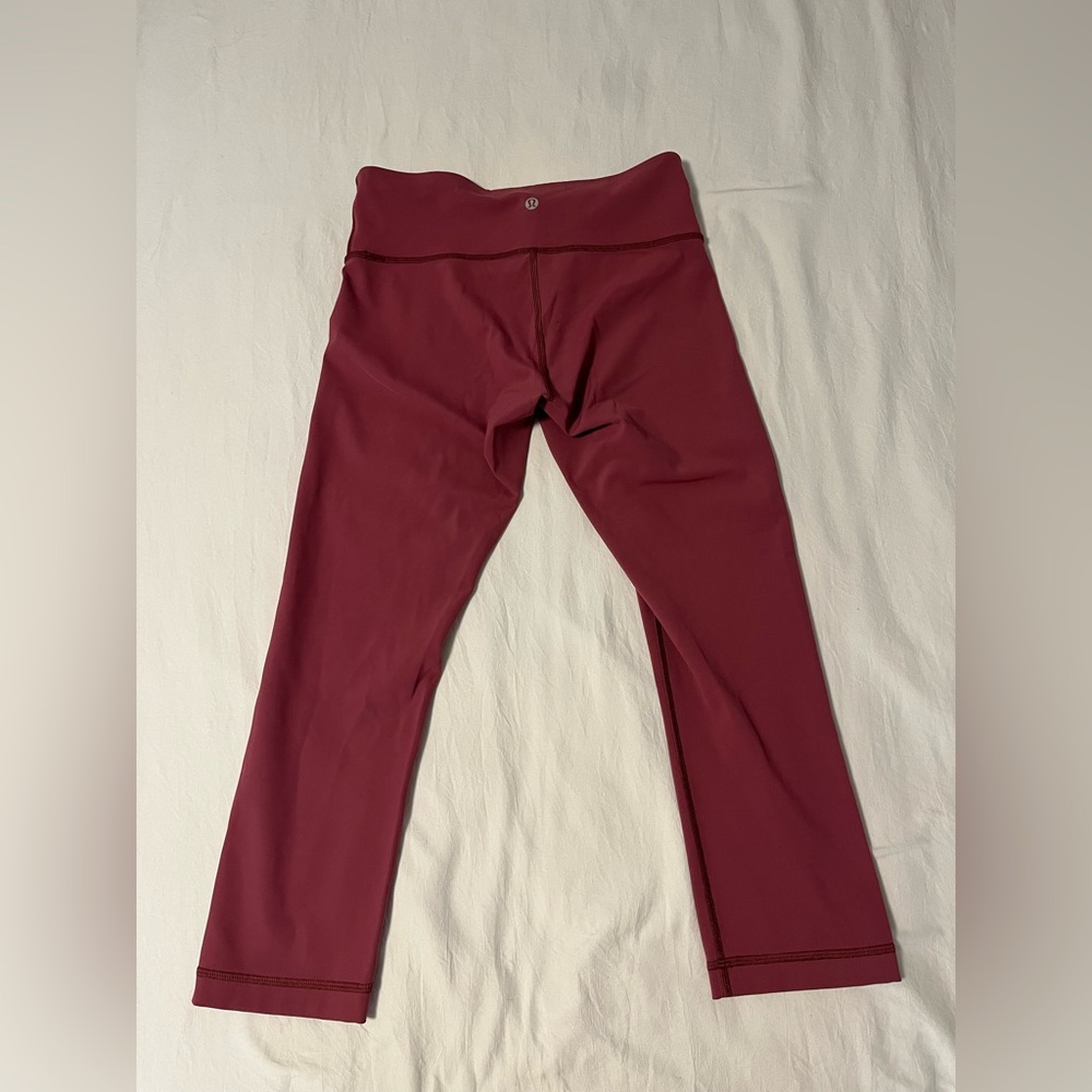 Lululemon Wunder Under Crop *Mid-Rise FullOn Luxtreme 21” Leggings Size 6 Merlot - Picture 6 of 13